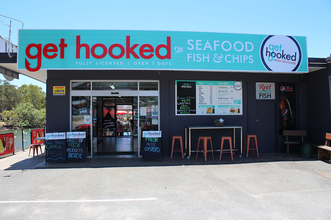 get hooked shop front 329x219